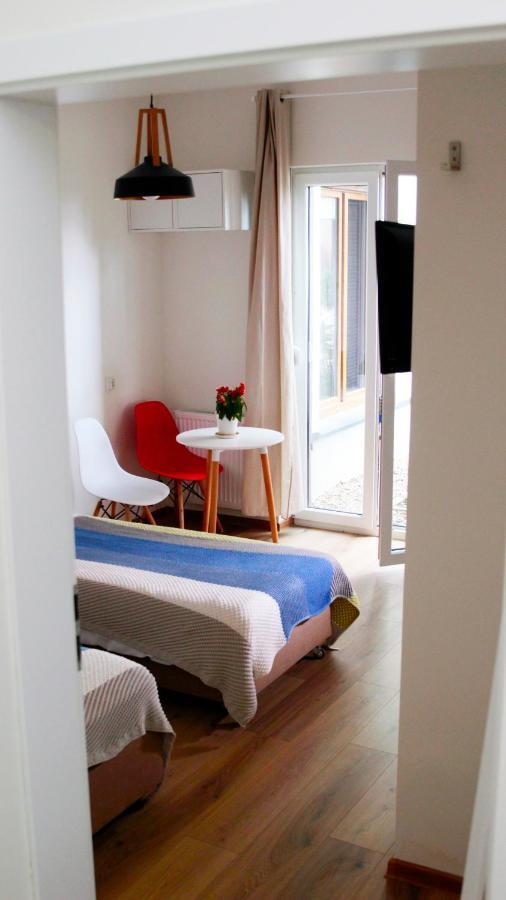 Pit Stop Apartamenty Gasiorowskich Poznań Buitenkant foto